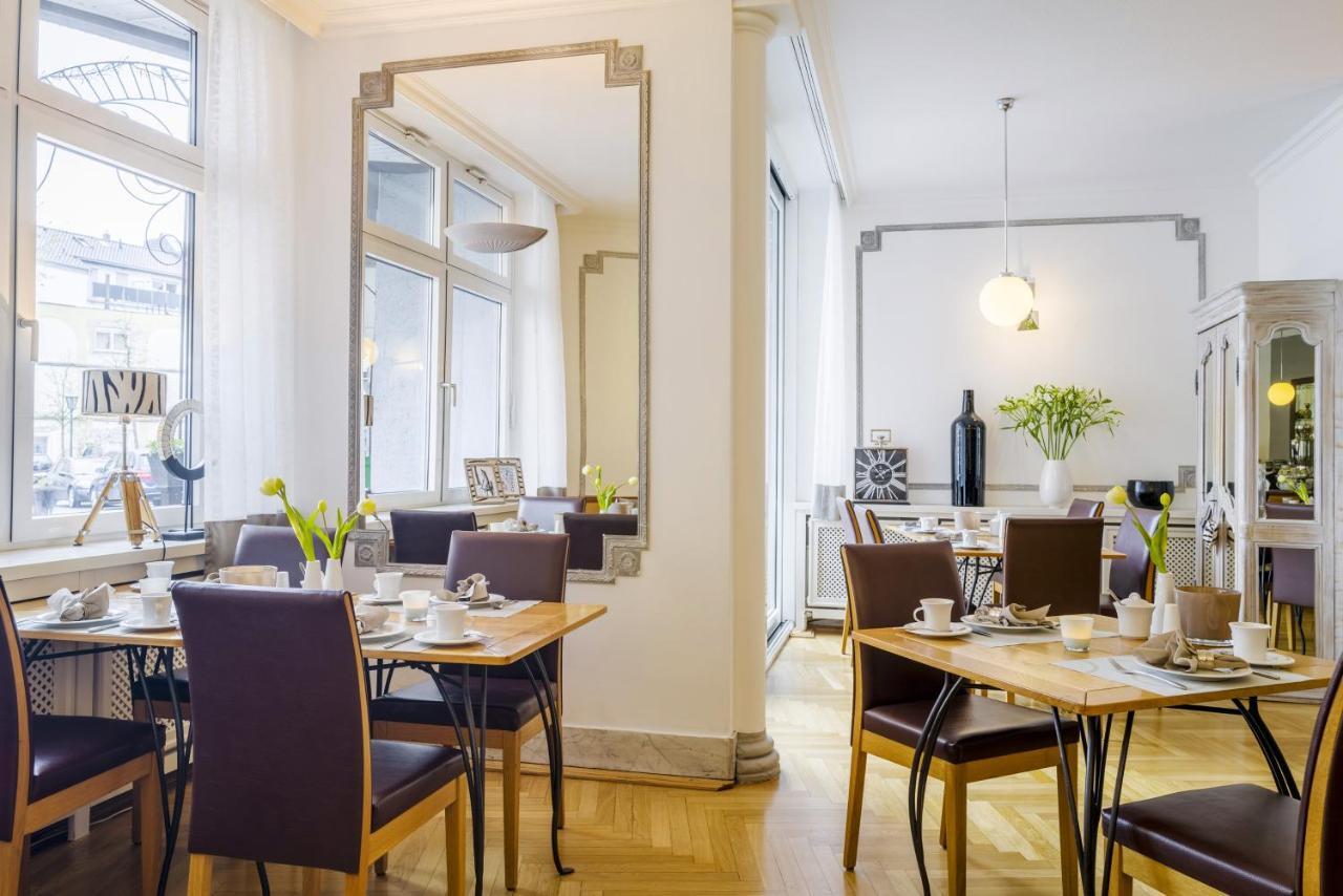 Hotel Am Helmwartsturm Άντερναχ Εξωτερικό φωτογραφία